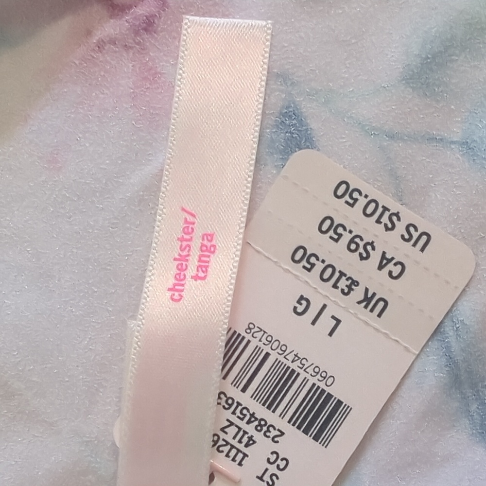 🔥 PINK Victoria's secret Floral Panty  - NWT - Picture 4 of 4